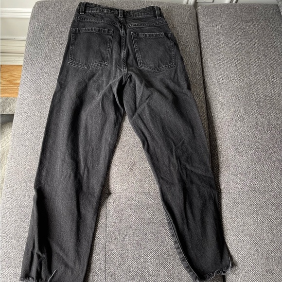 Zara Black mom Jeans - Picture 2 of 5